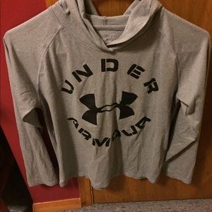 Hoodie under armour youth large never worn.